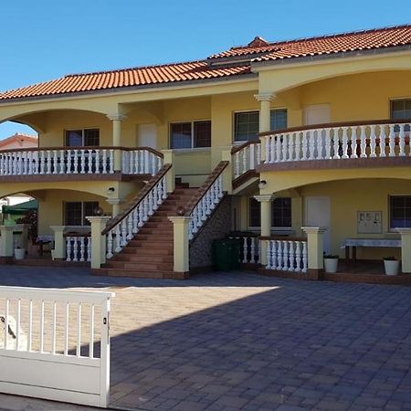 Apartments With A Parking Space Vir - 18407 Экстерьер фото
